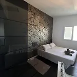 Гостевой дом Sea Paradise View (adults Only) Бари