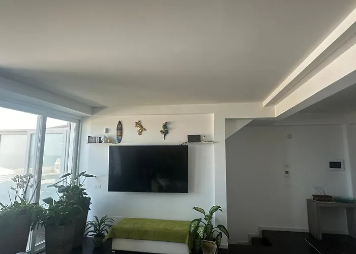 Гостевой дом Sea Paradise View (adults Only) 4*