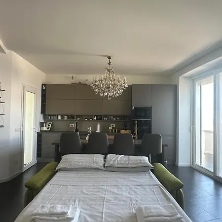 Sea Paradise View (adults Only) Гостевой дом Бари