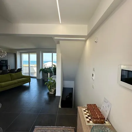 Sea Paradise View (adults Only) בית הארחה 4*